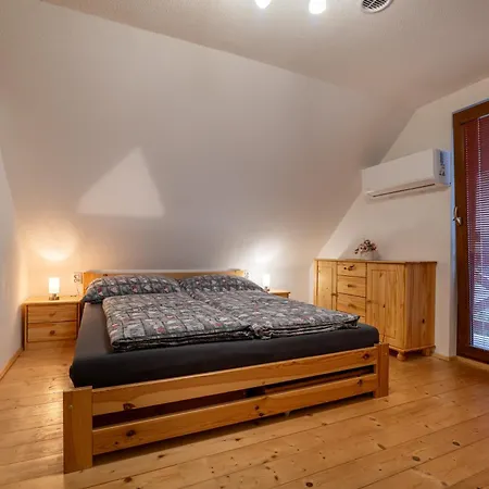 Drevenicka Rybicka Hébergement de vacances Liptovský Trnovec